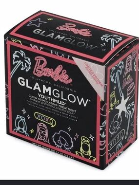 GLAMGLOW Barbie Limited Youthmud Glow Treatment
